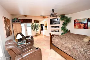 4701 W Misty Willow Ln, Glendale, AZ 85310 - Photo 19