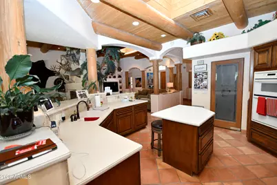 4701 W Misty Willow Lane, Glendale, AZ 85310 - Photo 5