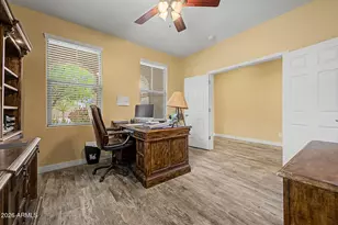 10043 W Los Gatos Dr, Peoria, AZ 85383 - Photo 43