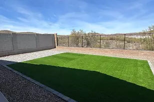 13302 W Eagle Feather Rd, Peoria, AZ 85383 - Photo 3
