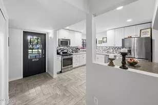 4523 N 35th Pl, Phoenix, AZ 85018 - Photo 13