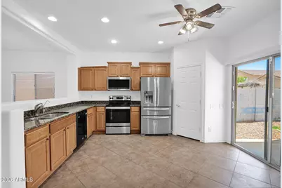 42825 W Kristal Lane, Maricopa, AZ 85138 - Photo 9