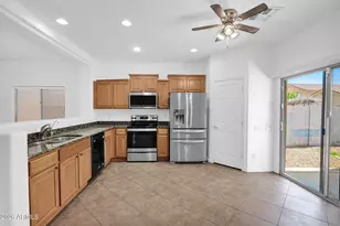 42825 W Kristal Ln, Maricopa, AZ 85138 - Photo 9