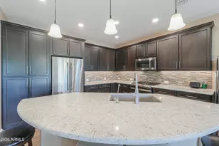4422 W Box Canyon Dr, Eloy, AZ 85131 - Photo 9