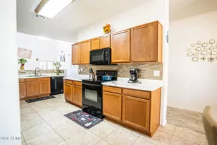 13165 W Ventura St, Surprise, AZ 85379 - Photo 7