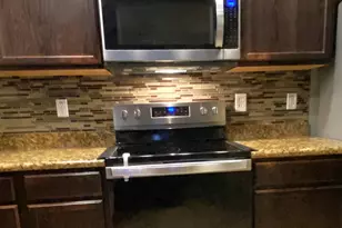 10225 W Camelback Rd, Phoenix, AZ 85037 - Photo 9