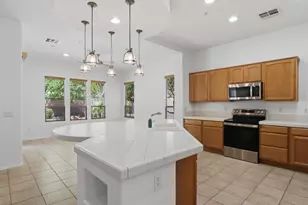 12456 W Hedge Hog Pl, Peoria, AZ 85383 - Photo 9