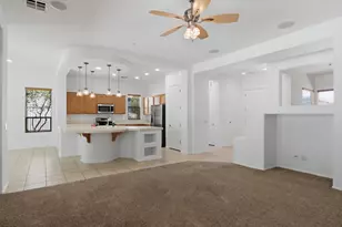 12456 W Hedge Hog Pl, Peoria, AZ 85383 - Photo 7