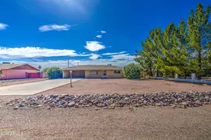 650 N Rennick Dr, Apache Junction, AZ 85120 - Photo 19