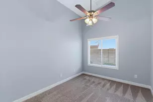 4221 E Everett Dr, Phoenix, AZ 85032 - Photo 21