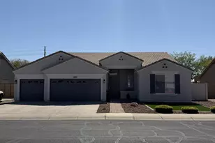 155 E Liberty Ln, Gilbert, AZ 85296 - Photo 1