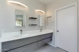 155 E Liberty Ln, Gilbert, AZ 85296 - Photo 19
