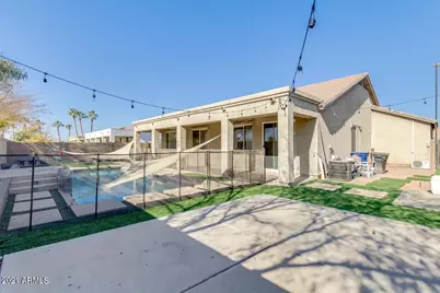 155 E Liberty Lane, Gilbert, AZ 85296 - Photo 29