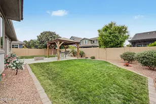 2943 E Bloomfield Pkwy, Gilbert, AZ 85296 - Photo 43