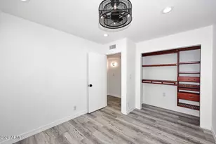 1037 E Acoma Dr, Phoenix, AZ 85022 - Photo 25