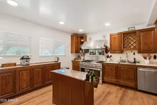 8961 S Yell Ln, Hereford, AZ 85615 - Photo 13