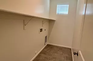 1713 W Pollack St, Phoenix, AZ 85041 - Photo 7