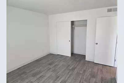 1241 E Cinnabar Avenue #102A, Phoenix, AZ 85020 - Photo 15