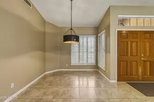 3861 E Amberwood Dr, Phoenix, AZ 85048 - Photo 13