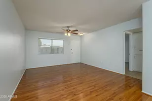 10654 W Coggins Dr, Sun City, AZ 85351 - Photo 5