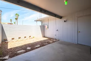 10654 W Coggins Dr, Sun City, AZ 85351 - Photo 15