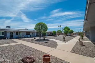 10654 W Coggins Dr, Sun City, AZ 85351 - Photo 3