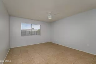 10654 W Coggins Dr, Sun City, AZ 85351 - Photo 11