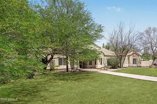 2342 N Lemon Cir, Mesa, AZ 85215 - Photo 3