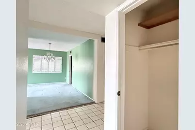 4525 W Gardenia Avenue, Glendale, AZ 85301 - Photo 9