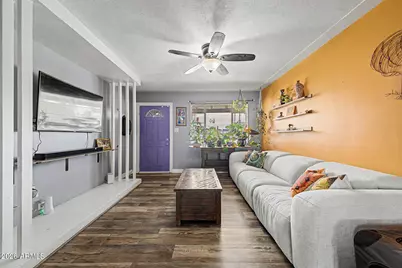 2037 W State Avenue, Phoenix, AZ 85021 - Photo 9
