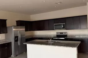 9816 E Hay Loft Dr, Florence, AZ 85132 - Photo 5