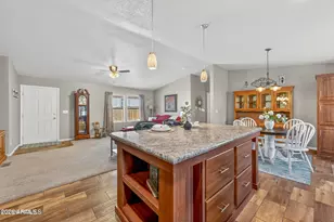2468 Tishepi Trail, Flagstaff, AZ 86005 - Photo 5
