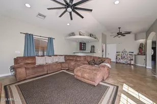 3737 W Crocus Dr, Phoenix, AZ 85053 - Photo 25