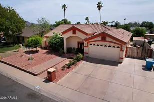 3737 W Crocus Dr, Phoenix, AZ 85053 - Photo 5