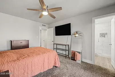 3925 W Krall Street, Phoenix, AZ 85019 - Photo 13