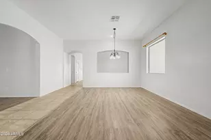 13570 W Caribbean Ln, Surprise, AZ 85379 - Photo 11