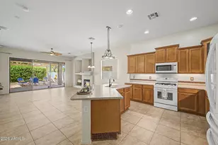 13570 W Caribbean Ln, Surprise, AZ 85379 - Photo 5