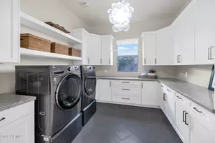 22908 N 44th Pl, Phoenix, AZ 85050 - Photo 11