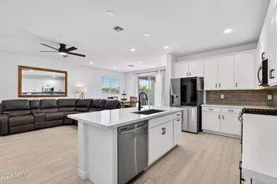 26958 N 170th Lane, Surprise, AZ 85387 - Photo 11