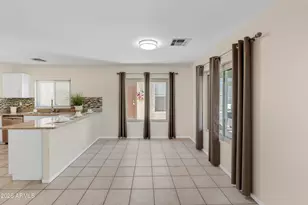 20415 N 31st Way, Phoenix, AZ 85050 - Photo 13