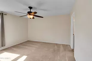 20415 N 31st Way, Phoenix, AZ 85050 - Photo 37