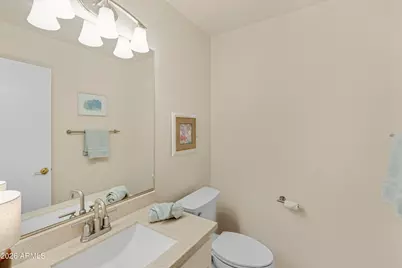 20415 N 31st Way, Phoenix, AZ 85050 - Photo 17