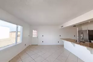 2611 W Ellis Dr, Tempe, AZ 85282 - Photo 7