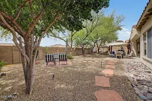 1741 W Bramble Berry Ln, Phoenix, AZ 85085 - Photo 33