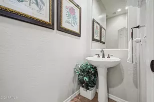 1741 W Bramble Berry Ln, Phoenix, AZ 85085 - Photo 15