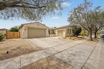1741 W Bramble Berry Lane, Phoenix, AZ 85085 - Photo 5