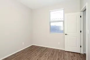 12051 W Tether Trl, Peoria, AZ 85383 - Photo 9