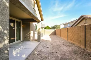 12051 W Tether Trl, Peoria, AZ 85383 - Photo 15