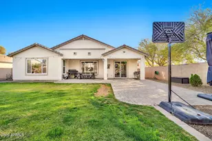 14162 W Charter Oak Rd, Surprise, AZ 85379 - Photo 33
