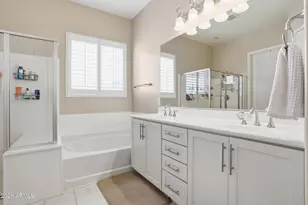 2722 E Indian Wells Dr, Gilbert, AZ 85298 - Photo 23